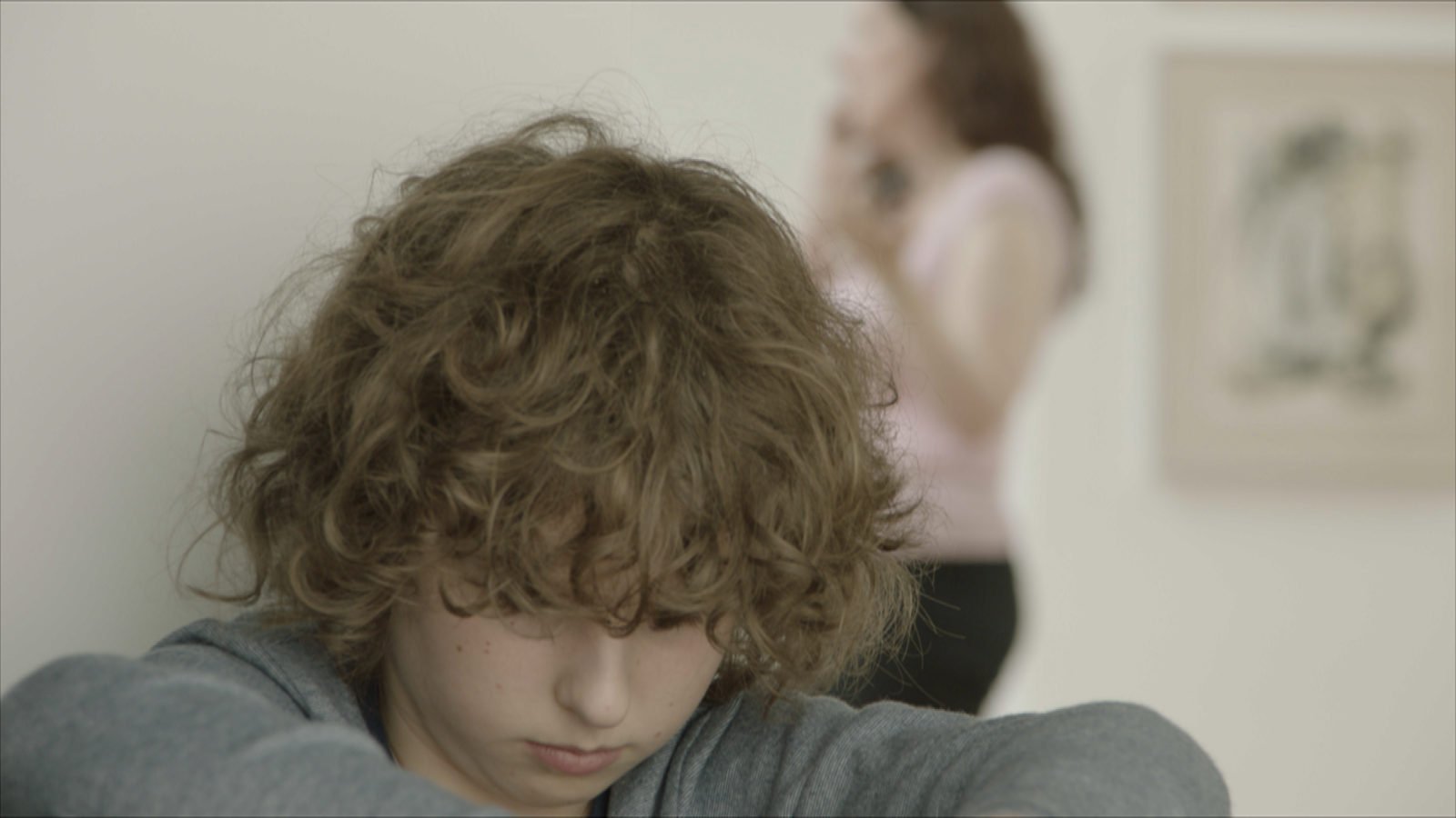 Helping a child showing signs of depression